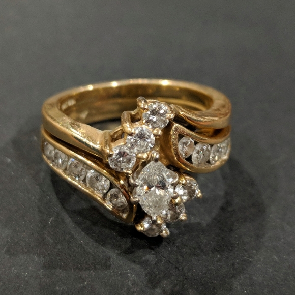 14K Gold Diamond Engagement Ring and Wedding Band - Picture 2 of 6